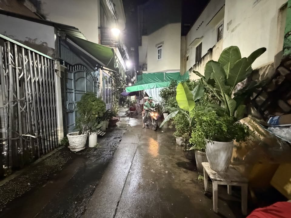 Bán Đất Hẻm 4.5m Phan Đăng Lưu, Bình Thạnh 53m² - Đất Trống Tiện Xây Mới!