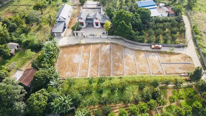 Đất ở đô thị Ba Hàng Đồi, Lạc Thủy, 100m² giá 400 triệu - Vị trí đắc địa gần trung tâm!