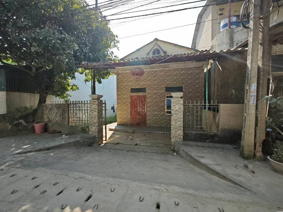 Nhà chính chủ tại tổ dân phố Minh Long, Yên Bái 170m² giá 2 tỷ - Sẵn sàng vào ở!