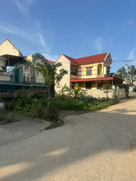 Đất nền Định Liên Yên Định 110m² giá chỉ 1.4 tỷ - Vị trí đắc địa, tiện ích đầy đủ!