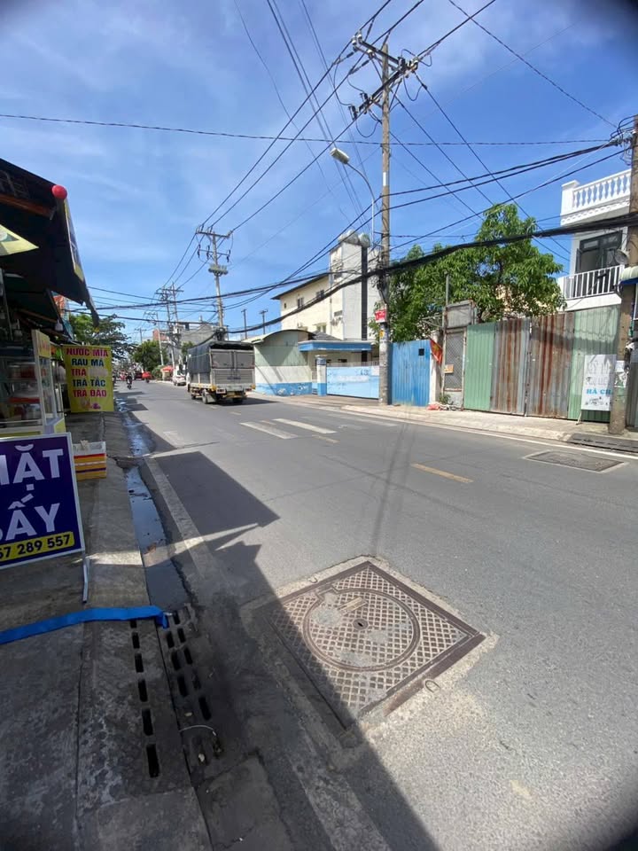 Nhà mặt tiền đường TTT6 Đồng Xoài 159m² - Nhà mới đẹp, giá thỏa thuận!