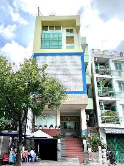 Tòa nhà cho thuê mặt tiền Hoàng Hoa Thám, Bình Thạnh 153m² - Giá thuê hấp dẫn chỉ 170 triệu/tháng!