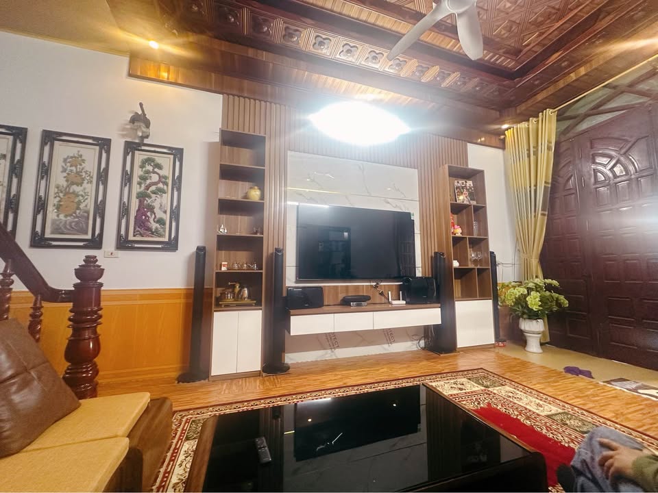 Nhà 3 Tầng 3 PN Cẩm Trung 78m² giá 3.5 tỷ - Vị trí đắc địa, sẵn sàng ở ngay!