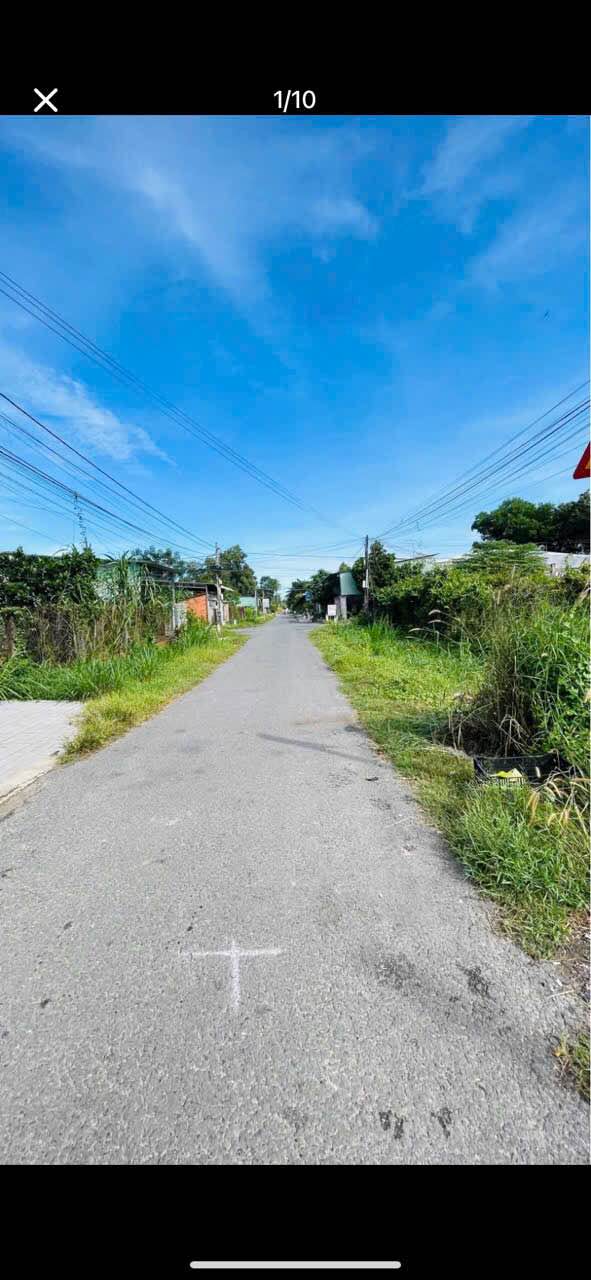 Nhà phố Hòa Thành Tây Ninh 140m² giá 1.35 tỷ - Kinh doanh thuận lợi!