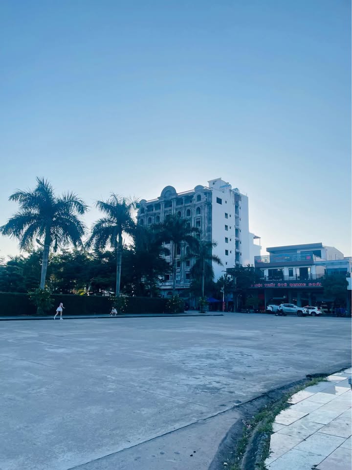 Đất nền khu đô thị Hồng Vận Móng Cái 108m² giá 4 tỷ - Cơ hội đầu tư sinh lời!