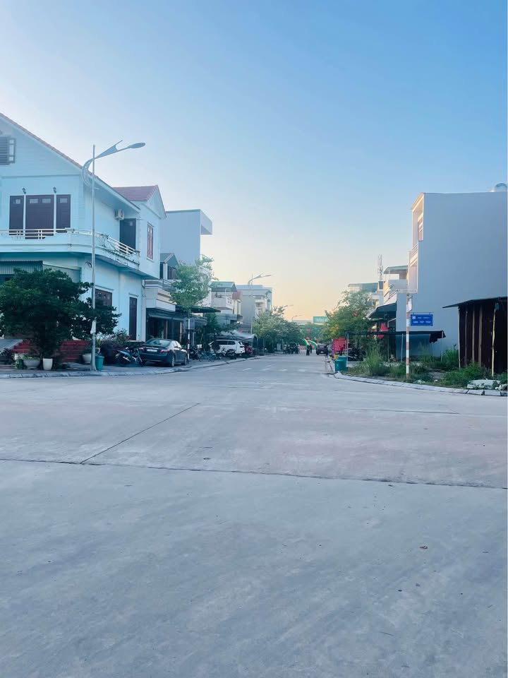 Đất nền Hải Yên Móng Cái 90m² giá 2 tỷ - Đầu tư sinh lời ngay!