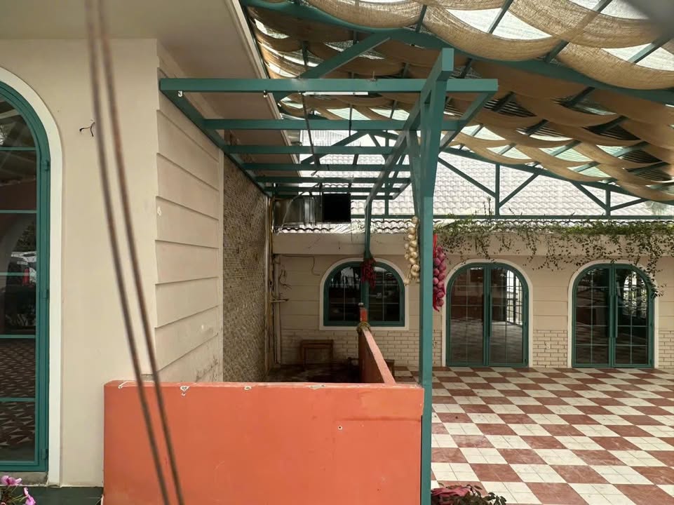 Cho thuê mặt bằng nguyên căn mặt tiền P4 Đà Lạt 1000m² - Kinh doanh thuận lợi!