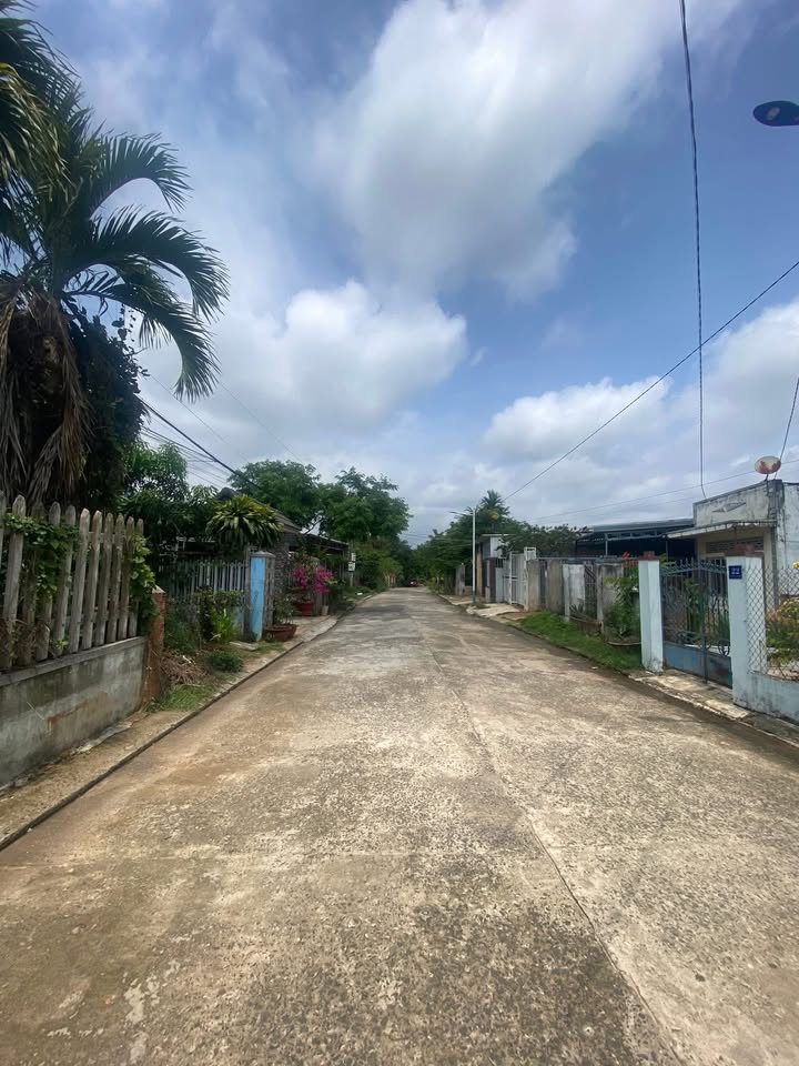 Đất ở đô thị Khối 2A, Thị trấn Ea Kar 265.5m² giá 2.1 tỷ - Thương lượng chính chủ!