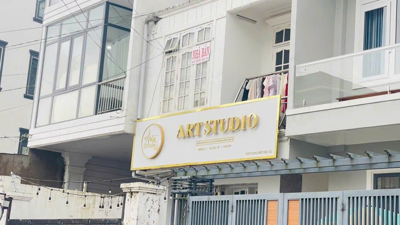 Nhà Phố Mặt Tiền Đường Ngô Quyền, Đà Lạt 130m² giá 10.5 tỷ - Pháp lý sổ hồng riêng!