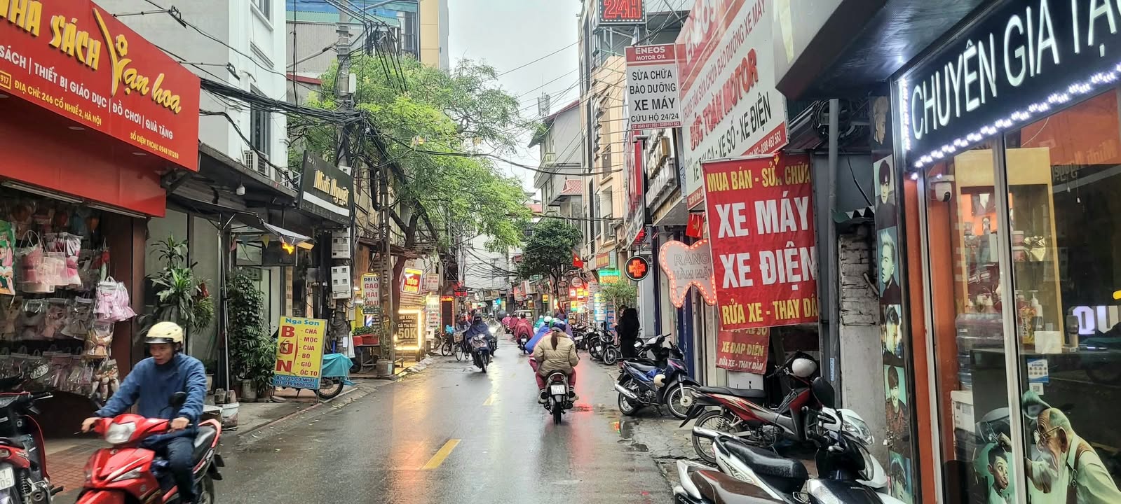 Nhà mặt ngõ Cổ Nhuế 45m² giá chỉ 9 tỷ - Sổ vuông vức, thoáng mát!