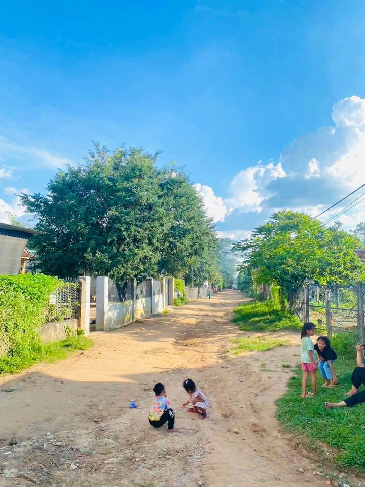 Đất thổ cư Vinh Quang Kon Tum 140m² giá chỉ 1xx triệu - Đầu tư sinh lời ngay!