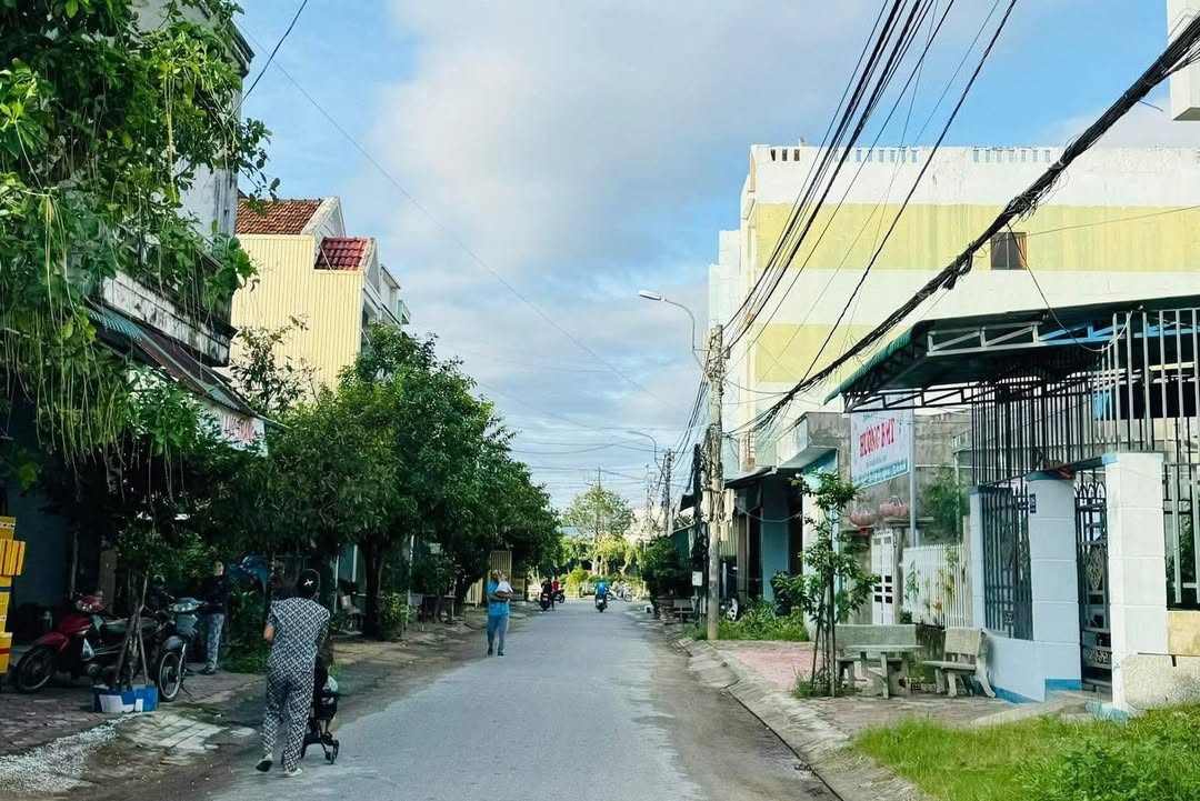 Lô đất mặt tiền đường Gò Quán, phường Cẩm Thành, 100m² giá 1.8 tỷ - Đầu tư sinh lời ngay!