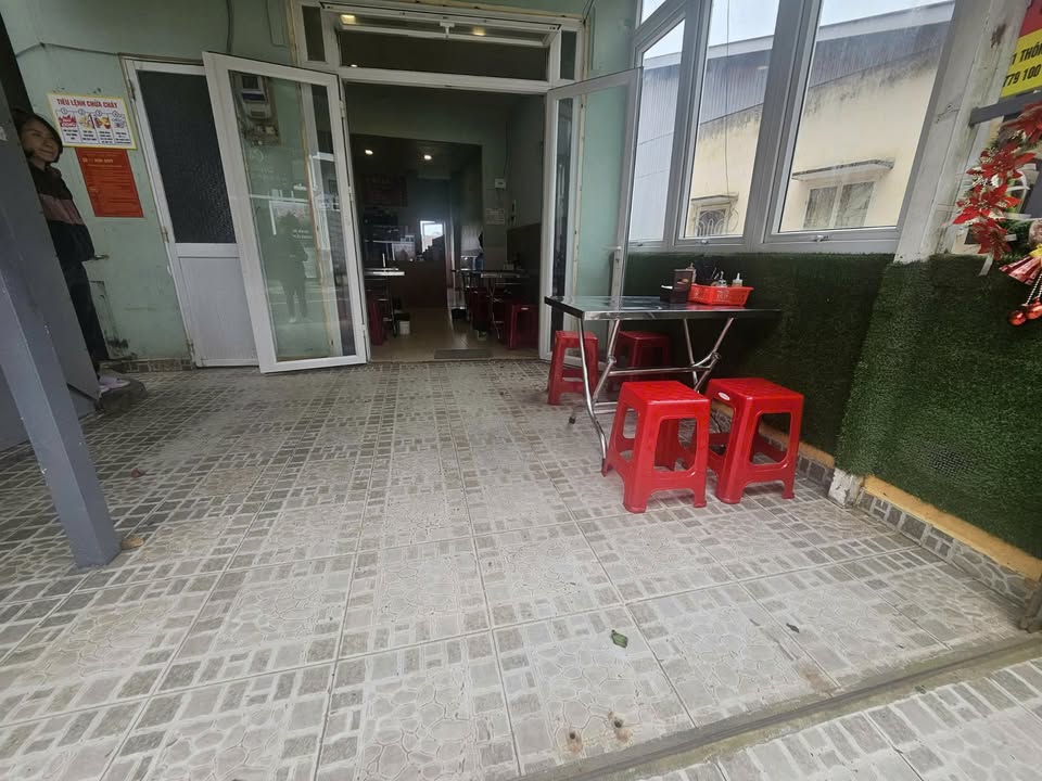 Cho thuê mặt bằng mặt tiền đường Thông Thiên Học, Đà Lạt - Diện tích 35m², chỉ 6 triệu/tháng!