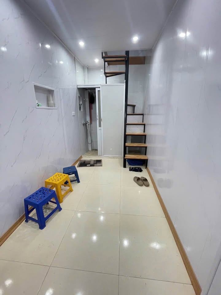 Nhà nhỏ xinh Đống Đa 12m² giá 980 triệu - Cơ hội hiếm có cho gia đình ít người!