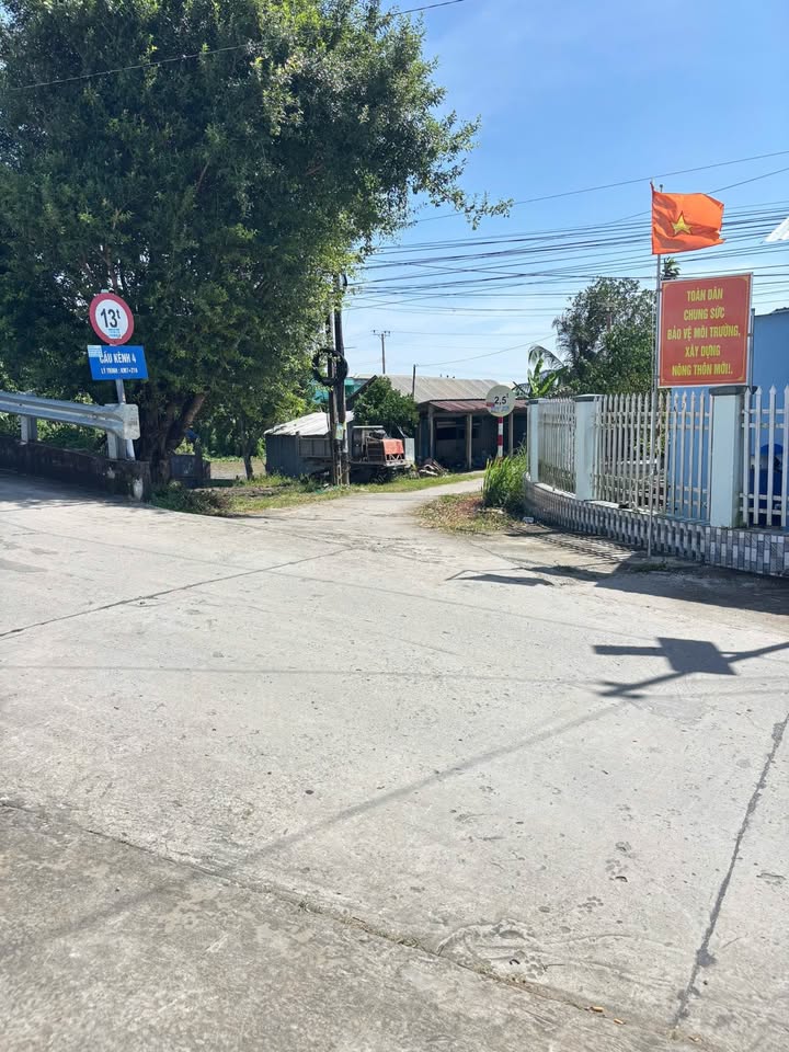 Đất mặt tiền Kinh 4 Thạnh Lộc 154m² giá 290 triệu - Tiềm năng sinh lời cao!