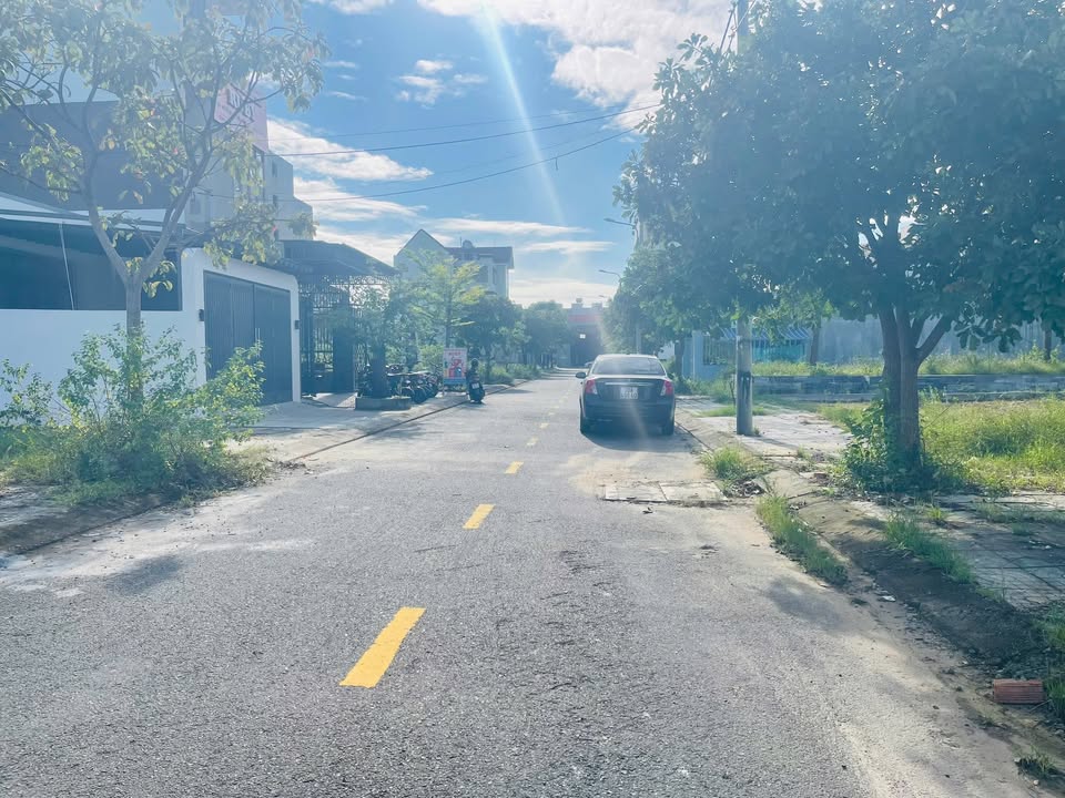 Đất nền đường Trung Lập 16, Hòa Hiệp Nam, Đà Nẵng 100m² giá 3.5 tỷ - Cơ hội đầu tư hiếm có!