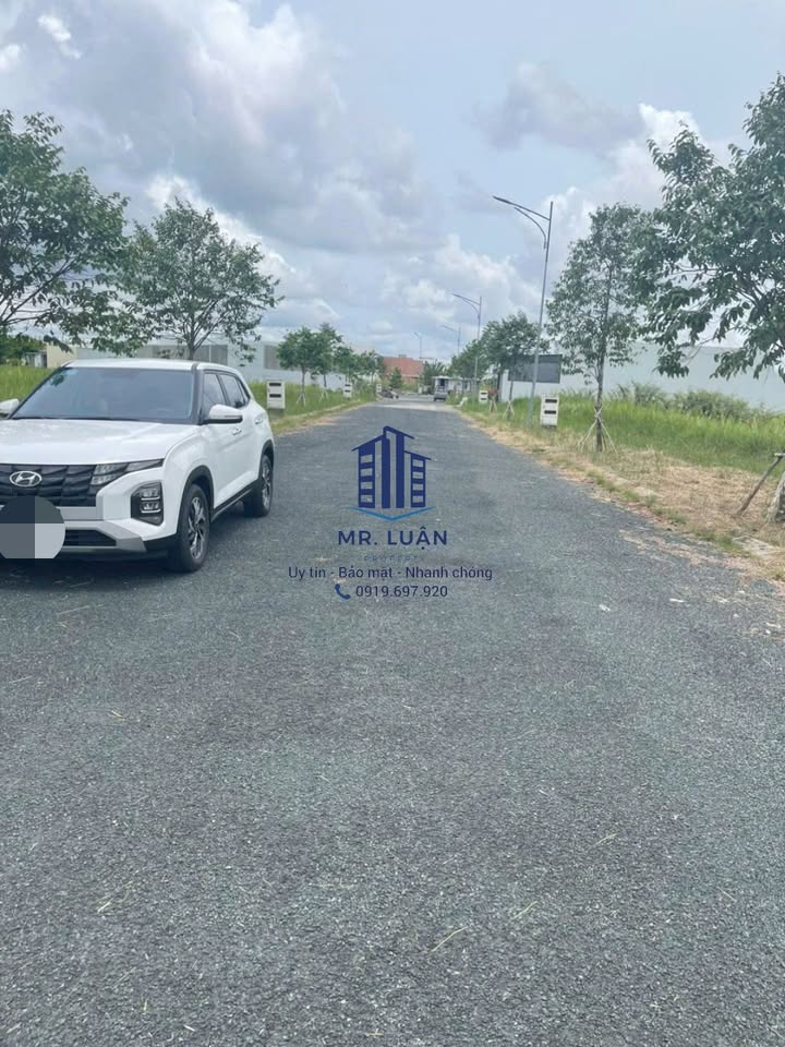 Nền đất đẹp tại Đường Số 5, Tân Xuyên, Cà Mau - Sổ đỏ chính chủ, giá chỉ từ 800 triệu!