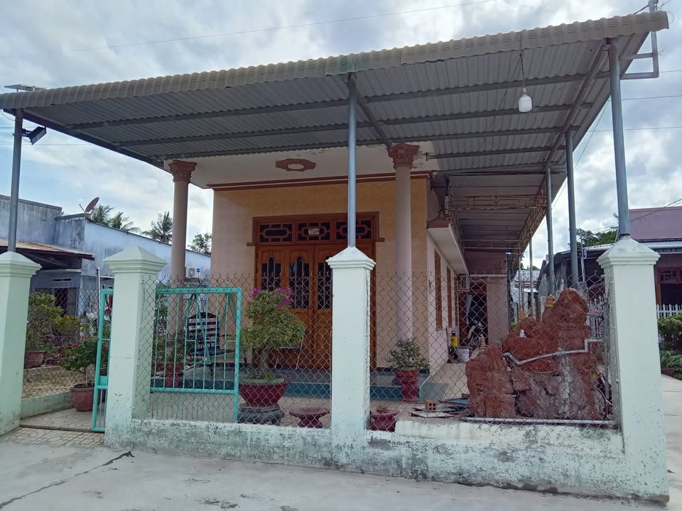 Đất nền Bắc Cam Ranh 187m² giá 1.9 tỷ - Thích hợp xây dựng nhà ở!