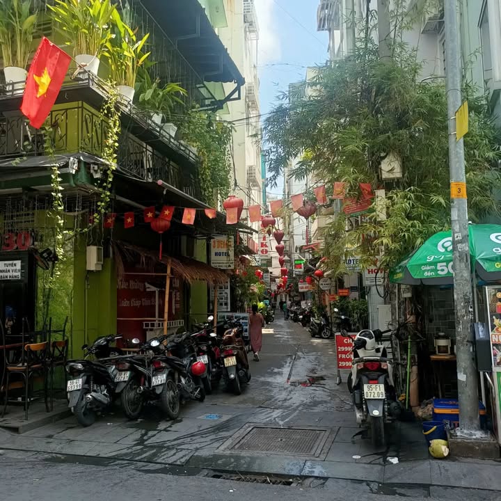 Nhà phố mặt tiền Đỗ Quang Đẩu, quận 1, 60m² giá 22 tỷ - Giảm ngay 4 tỷ!