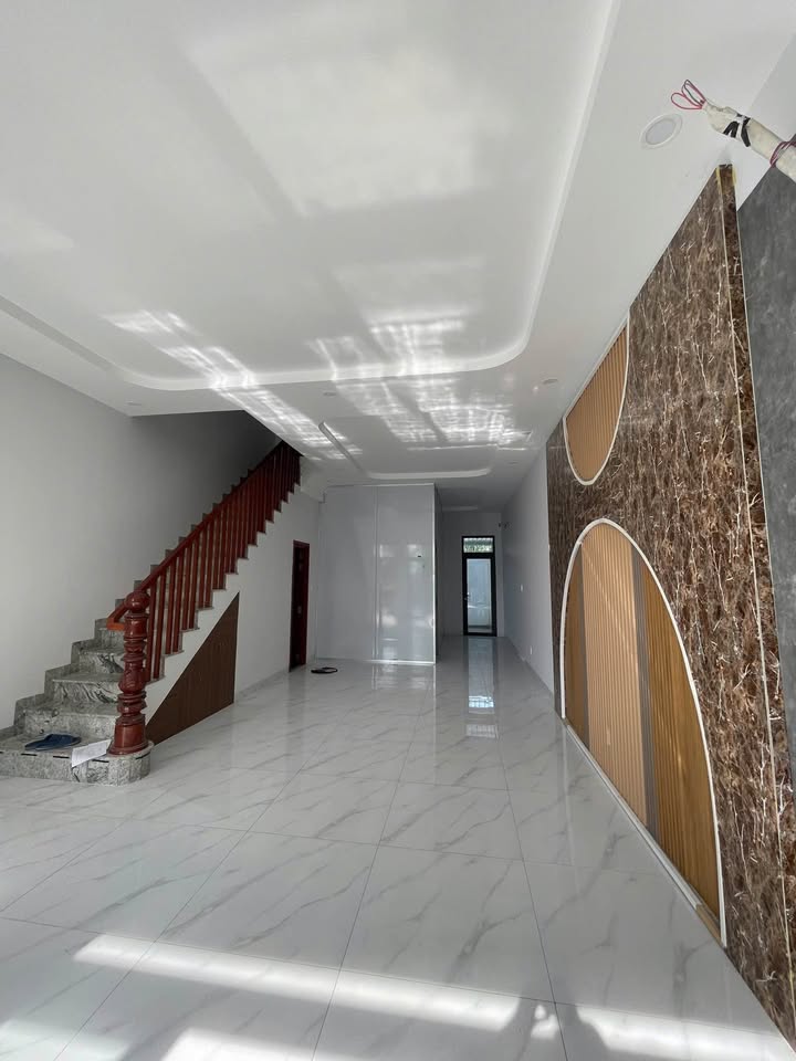 Shophouse trung tâm Hưng Long 100m² giá 6.5 tỷ - Đầu tư sinh lời ngay!