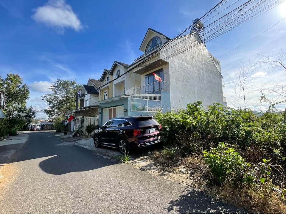 Đất xây dựng 143m² tại Ngô Quyền, Đà Lạt - Giá 8 tỷ, thương lượng tốt!