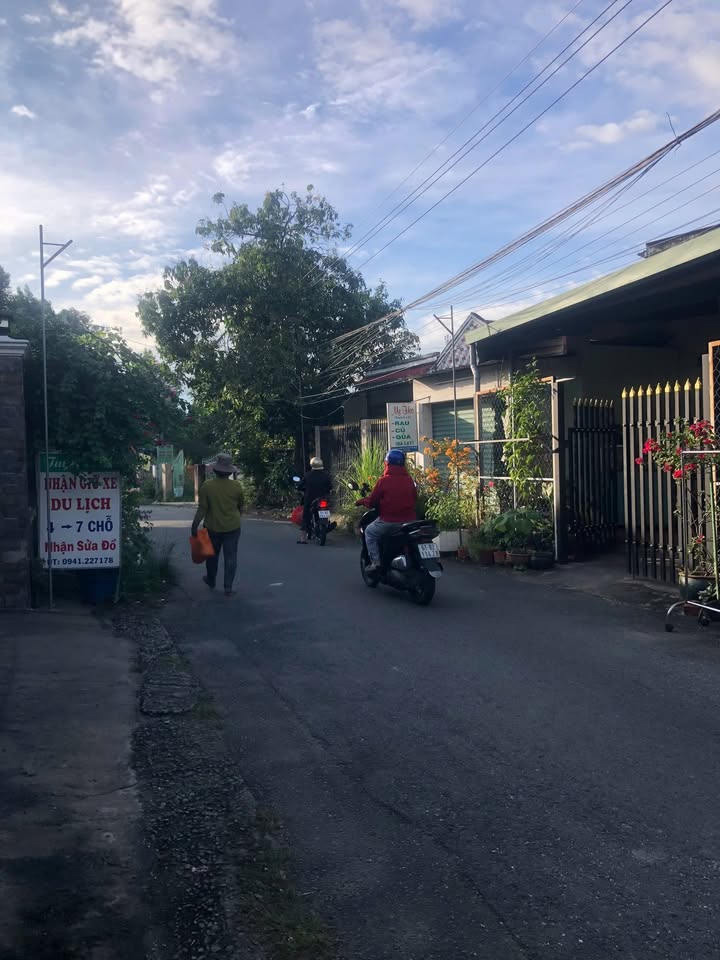 Nhà Chánh Mỹ, Thủ Dầu Một 93m² giá chỉ 1.8 tỷ - Sẵn sàng vào ở ngay!