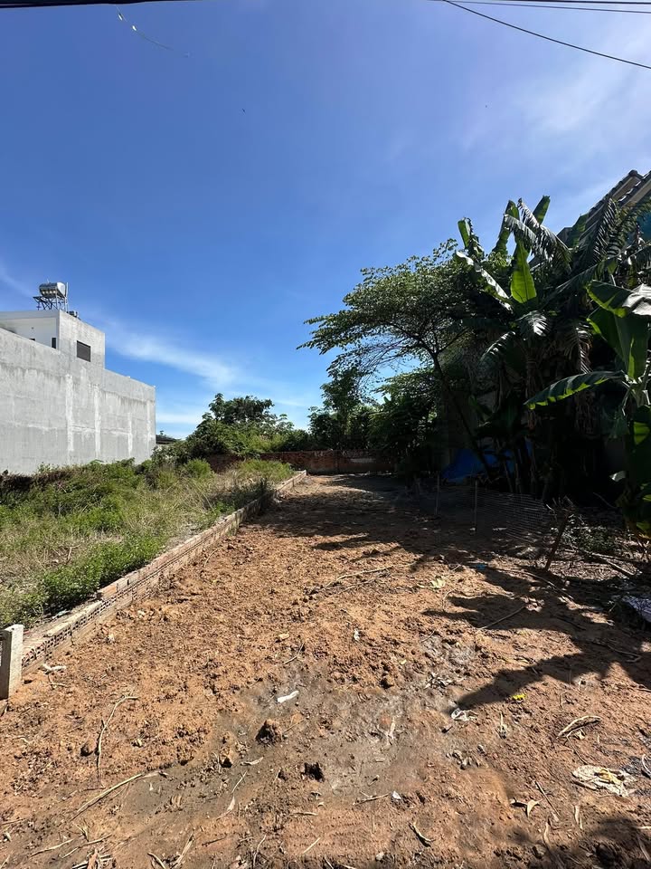 Đất Hiệp An Mặt Tiền Đường DX 095 - Diện Tích 125m² Giá 2.25 Tỷ - Kinh Doanh Lợi Nhuận Cao!