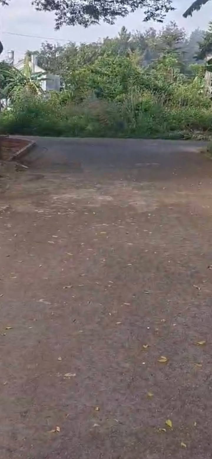 Đất nền khu phố 4, phường Hòa Lợi, Bến Cát 100m² giá 1 tỷ - Sổ đỏ đầy đủ!