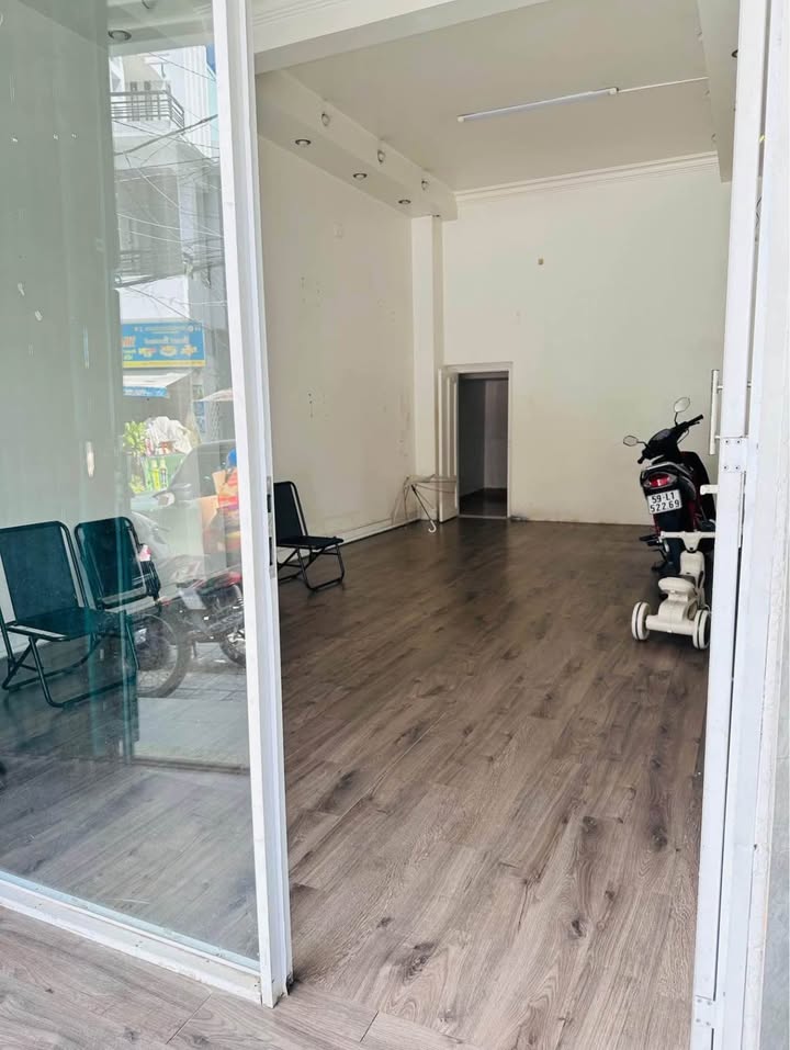 Cho thuê mặt bằng Nguyễn Văn Trỗi Đà Lạt 30m² - Thích hợp mở shop quần áo!