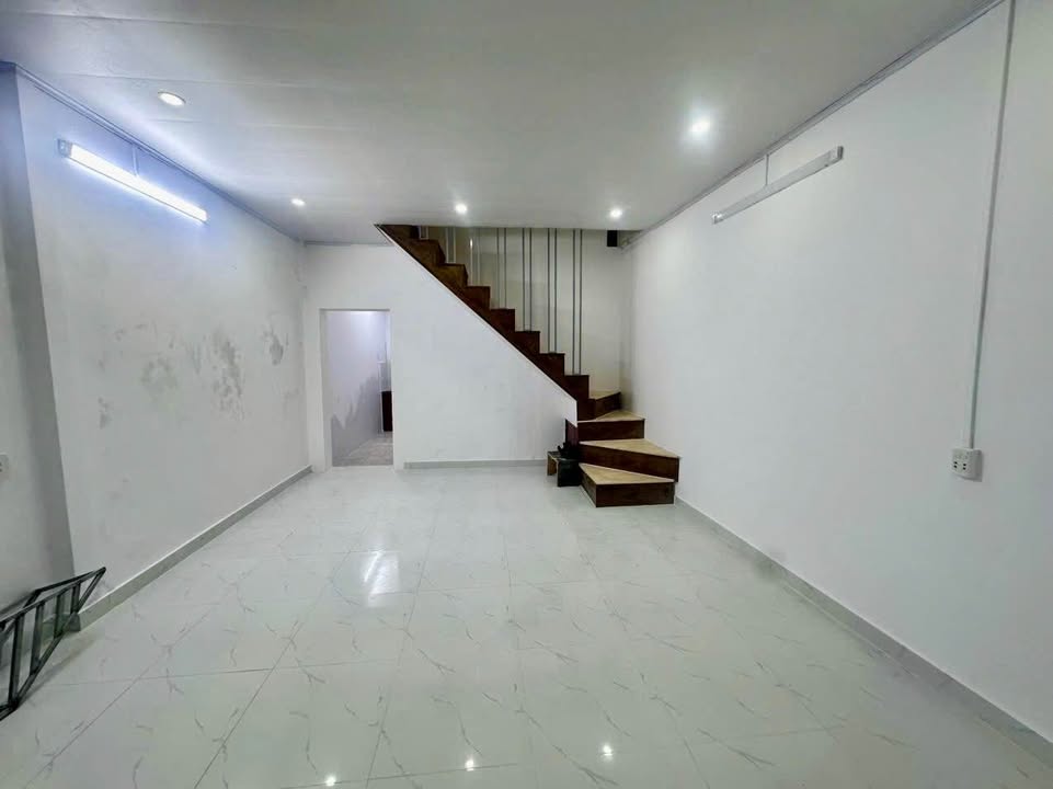 Nhà 2 tầng Phạm Ngũ Lão 44m² giá 2 tỷ - Chính chủ bán gấp!