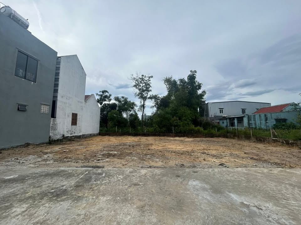 Đất nền Dương Sơn Hòa Xuân 120m² giá 1.8 tỷ - Cơ hội đầu tư tuyệt vời!