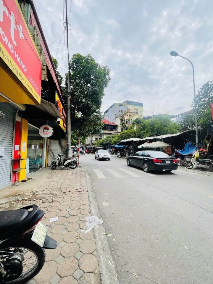 Bán đất mặt phố Trần Quốc Vượng - Cầu Giấy 75m² giá 47 tỷ - Kinh doanh sầm uất!