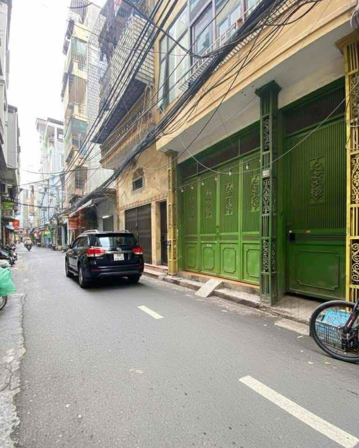Bán nhà mặt phố Cự Lộc Thanh Xuân 155m² giá 58 tỷ - Kinh doanh sầm uất, ô tô tránh thoải mái!