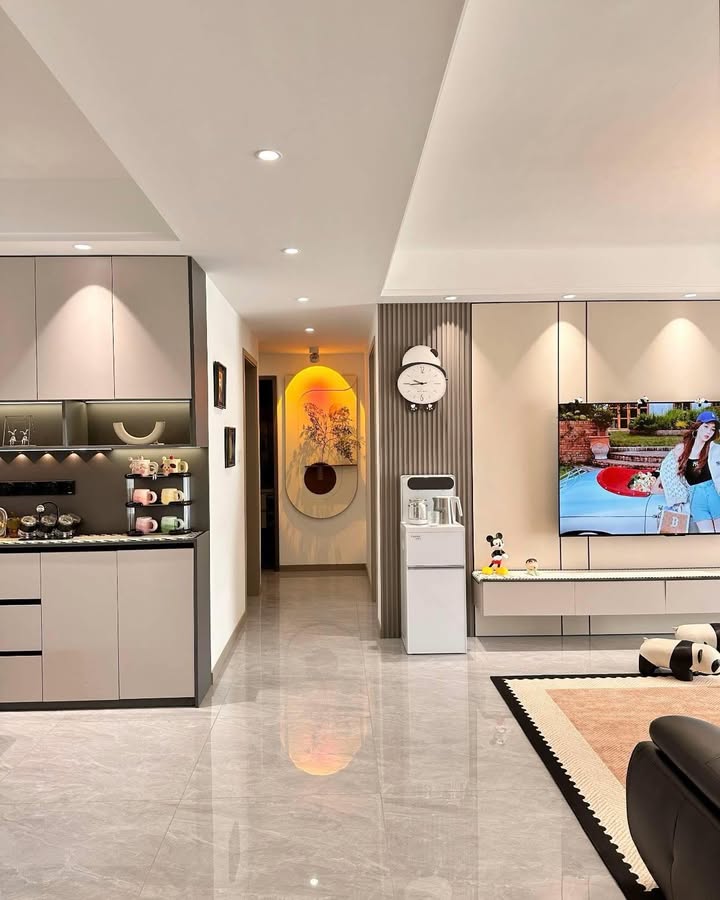 Căn hộ Tập thể Quỳnh Mai, Kim Ngưu 90m² giá 5.09 tỷ - Nhà đẹp, ô tô đỗ cầu thang!