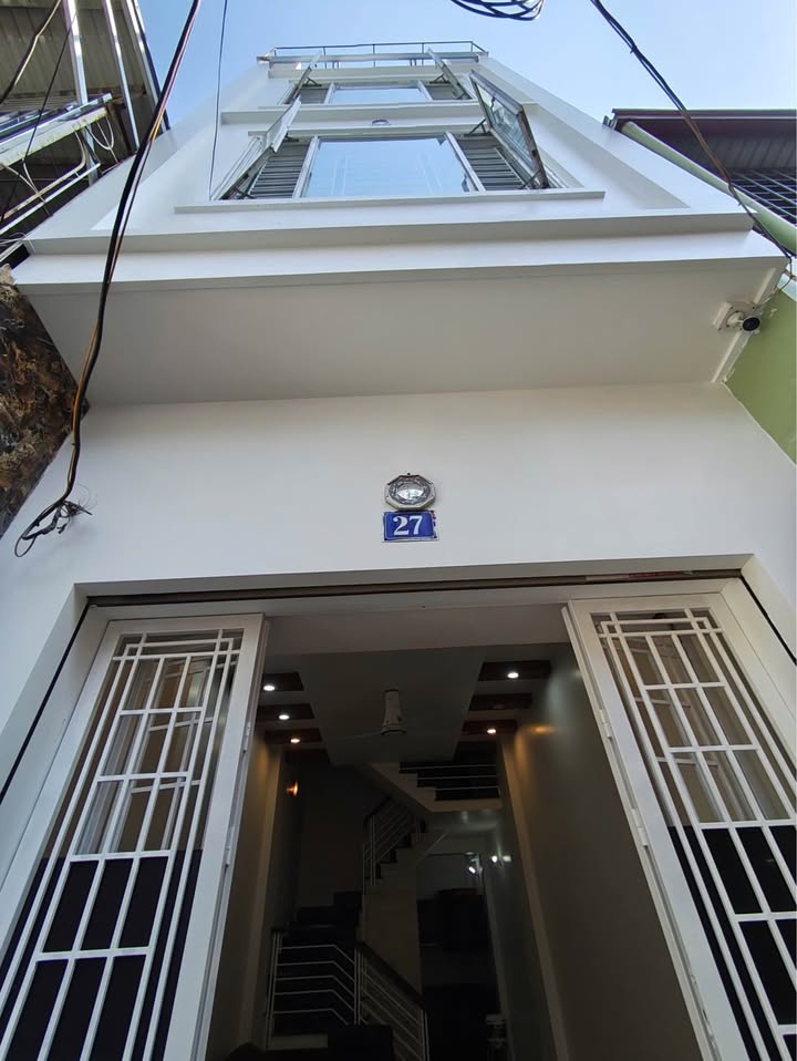 Nhà 4 tầng độc lập phố Hoàng Quý, Hải Phòng 40m² giá 3.38 tỷ - Ô tô vào tận cửa!