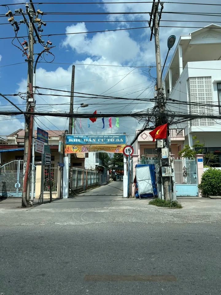 Nhà Lộ Ô Tô Đường A4, KDC 3A, Ninh Kiều 82m² giá 2,4 tỷ - Đầu tư sinh lời ngay!