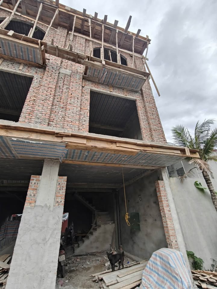 Nhà 3,5 tầng mặt đường Lệ Tảo, Kiến An, Hải Phòng - Giá từ 2,1 tỷ - Sổ hồng chính chủ!