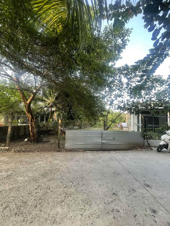 Đất nền mặt tiền Rạch Ông Dựa 301m² giá 1.55 tỷ - Đầu tư thông minh tại Long Tuyền!