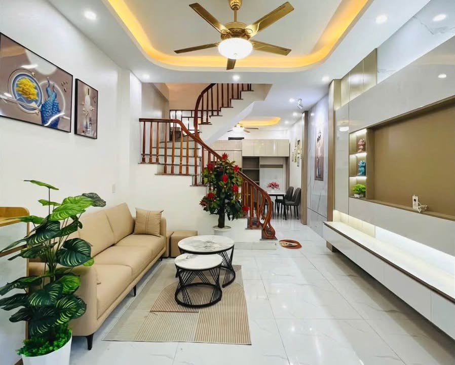 Nhà 3 tầng lô góc Kỳ Bá 40m² giá thỏa thuận - Sẵn sàng vào ở ngay!