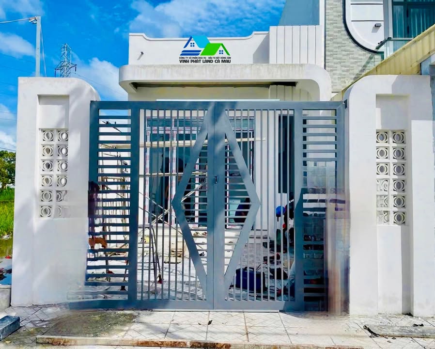 Nhà phố Khu đô thị Sao Mai Nhựt Hồng Cà Mau 105m² giá 1.85 tỷ - Chìa khóa trao tay ngay!