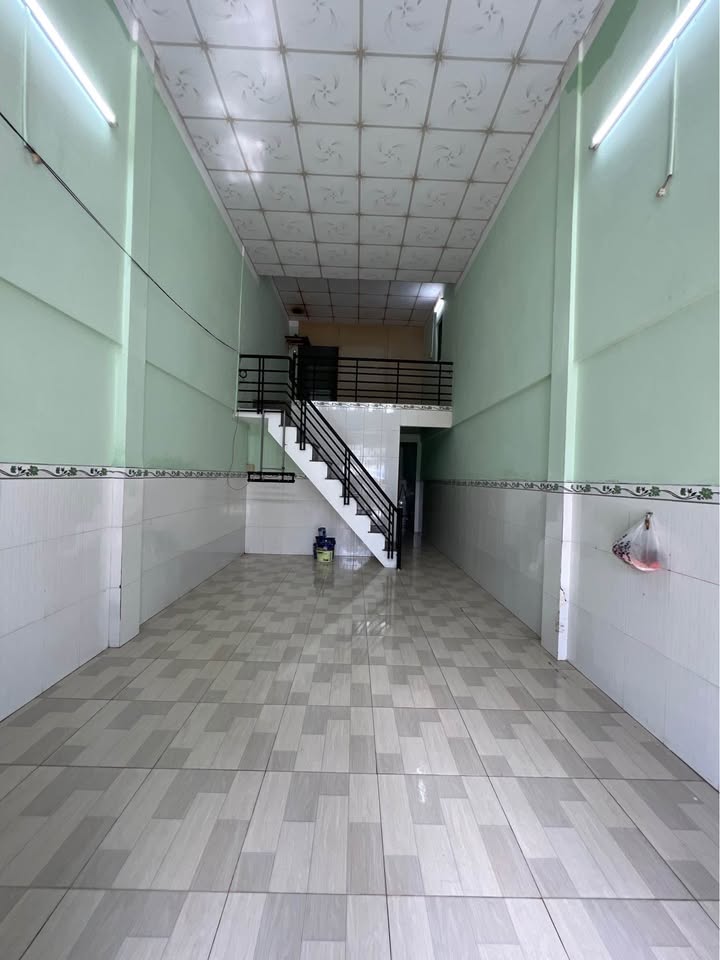 Nhà mặt tiền đẹp tại Quy Nhơn Nam 54m² giá 3 tỷ - Đối diện công viên thoáng mát!