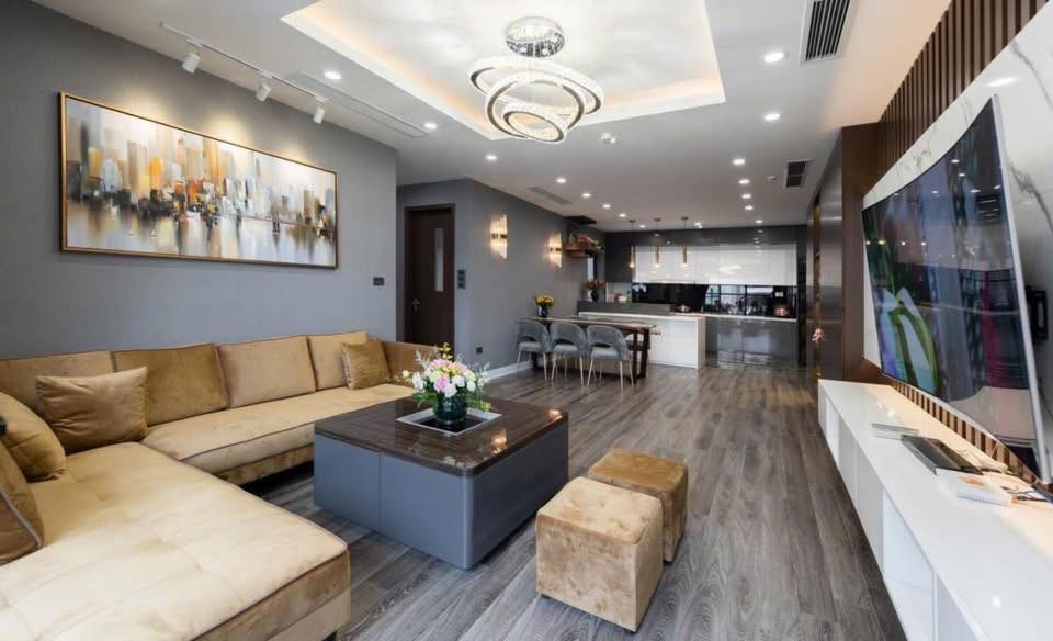 Căn hộ Green Park Việt Hưng 121m² giá 8 tỷ - Căn góc view hồ bơi tuyệt đẹp!