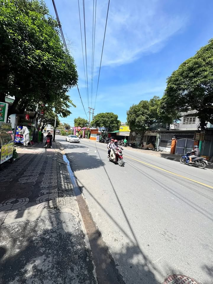 Nhà Hẻm 1 Lý Thường Kiệt, Dĩ An 69.3m² giá 3.4 tỷ - Cơ hội sở hữu ngay!