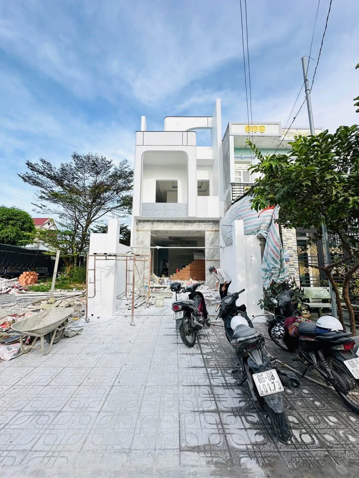 Nhà riêng Phường Khánh Bình, Tân Uyên 105m² giá 3.9 tỷ - Sổ hồng chính chủ!