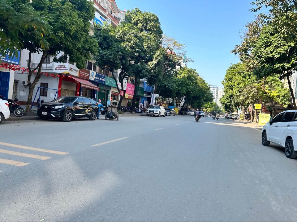 Bán gấp FrontHouse 50m² phường Đại Kim, quận Hoàng Mai - Giá chỉ 20 tỷ, ô tô tránh nhau!