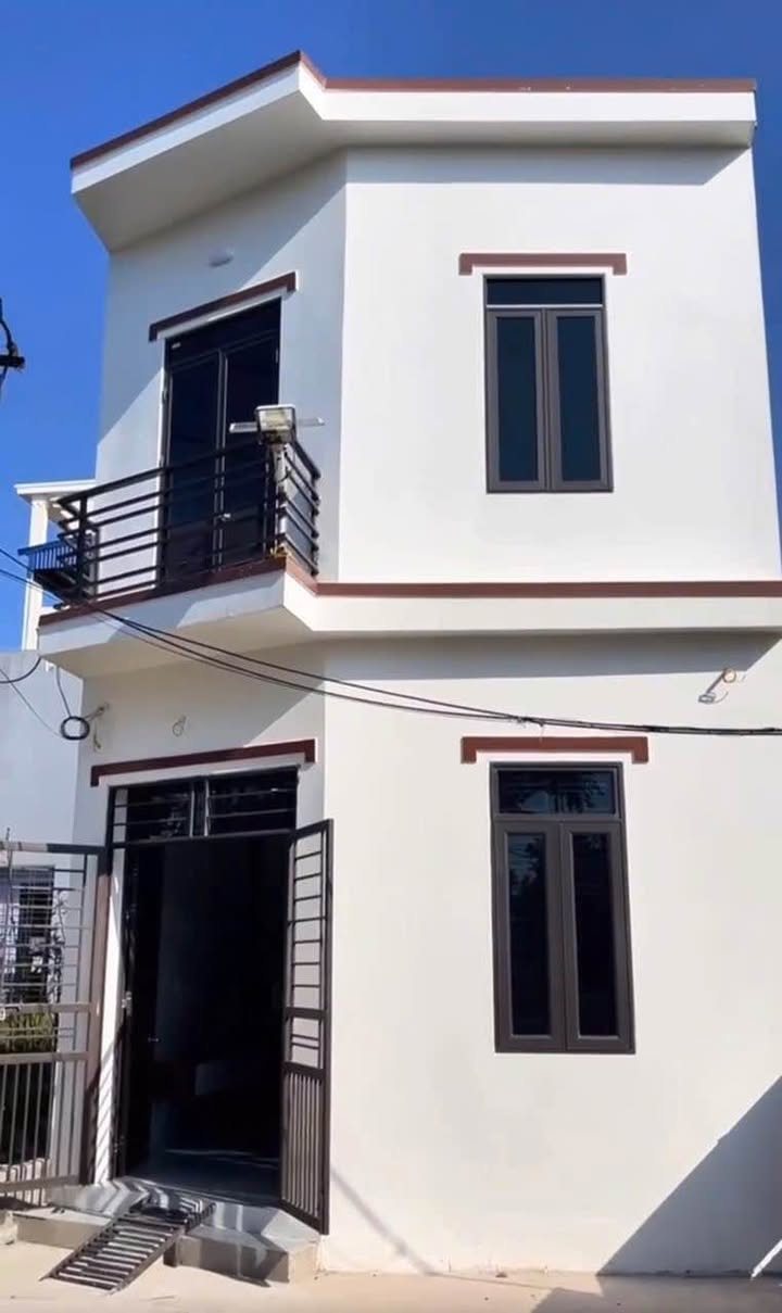 Nhà đẹp Hoa Động 60m² giá 1 tỷ - Hướng Nam sinh lộc, ô tô vào tận cửa!