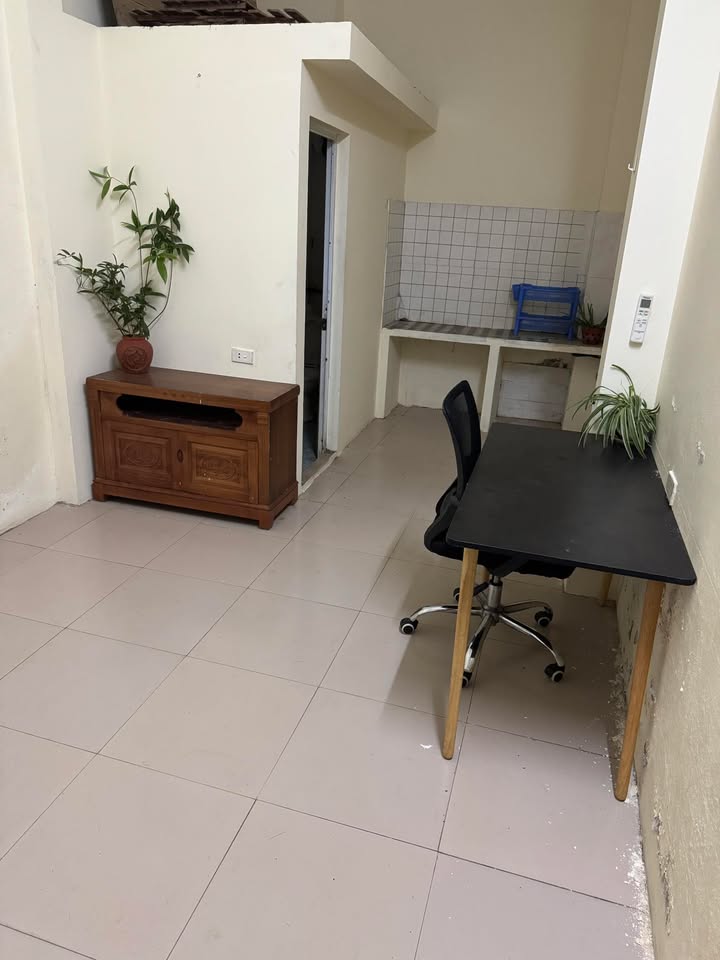 Phòng trọ khép kín 126 Trần Duy Hưng 3.2 triệu - An ninh tốt, đầy đủ nội thất!