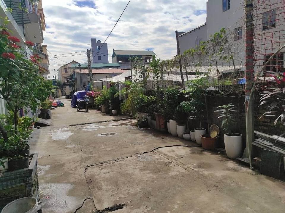 Đất Phù Đổng Gia Lâm 100m² giá 7 tỷ - Đường ô tô vào tận nơi!