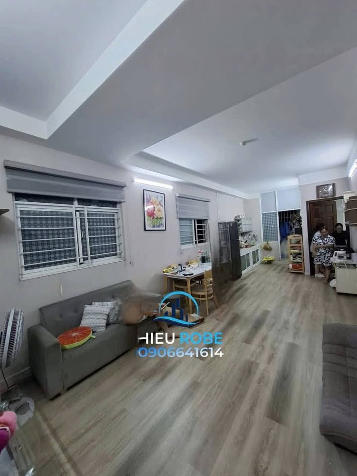 Căn hộ H2 Hoàng Diệu Quận 4 76m² giá 14 triệu - Full nội thất, căn góc tuyệt đẹp!