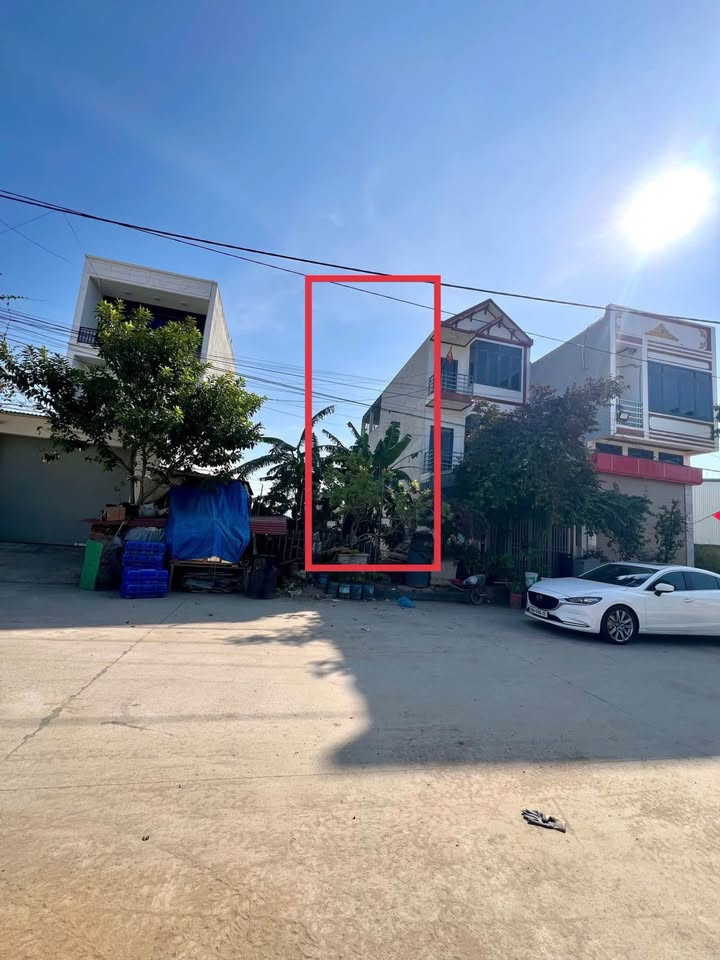 Đất nền Bình Xuyên 100m² giá 3 tỷ - Mặt tiền 5x20m, vị trí đắc địa!